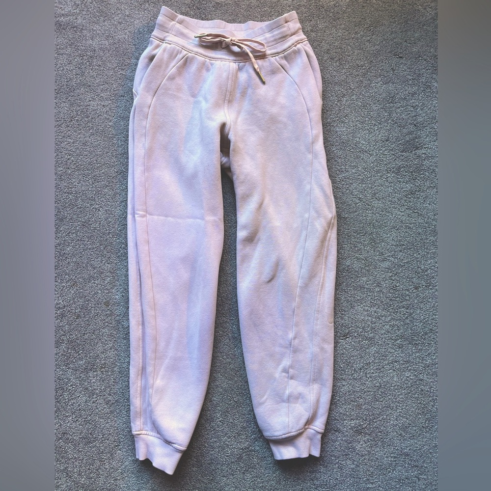 Lululemon pale pink joggers